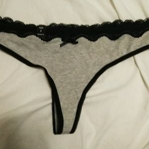 Torrid NWT Grey Lace Trim Thong Size 2